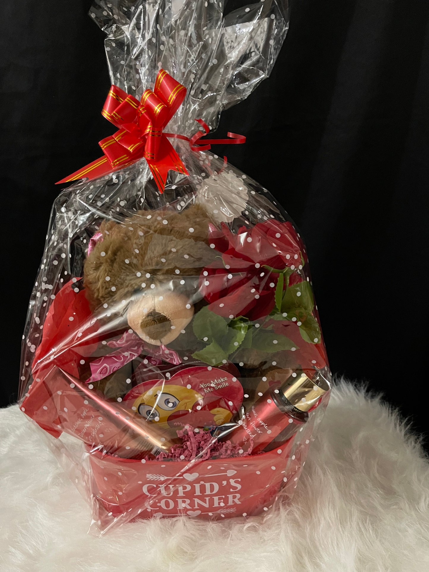 Cupid Basket